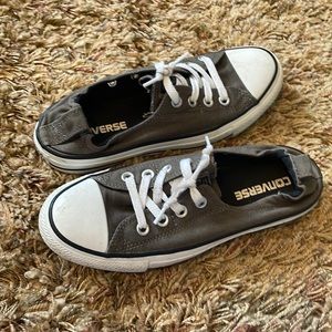 Size 7 Convers, flat, grey